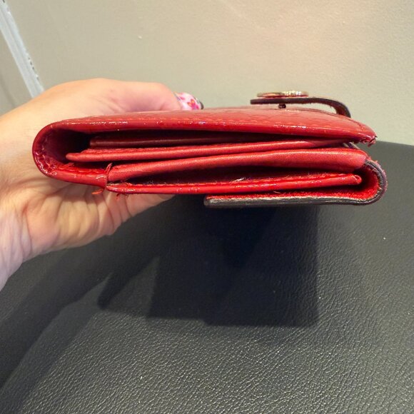 Gucci Microguccissima Heart Continental Red Leather Wallet - Picture 9 of 11